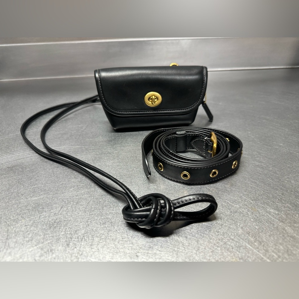 EUC Coach Turnlock Flare Belt Crossbody Bag Black Brass
